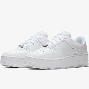 Nike Air Force 1 Platform Shoes Sage Low White